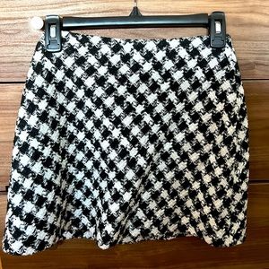 Zara miniskirt black and white